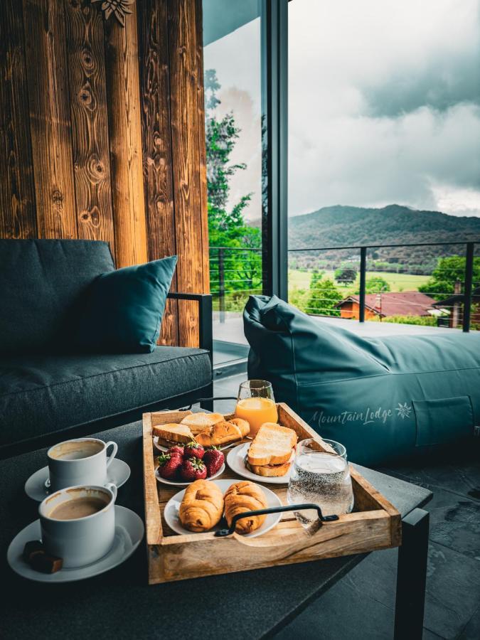 Mountain Lodge Рышнов Экстерьер фото